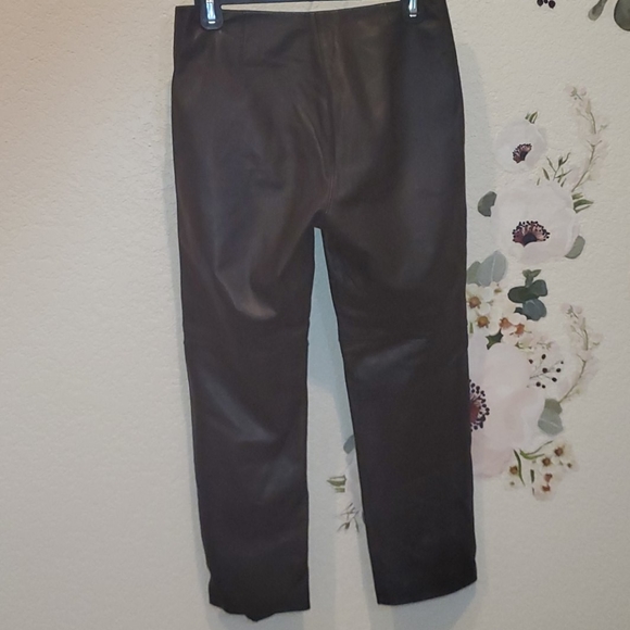 BEBE CAPRI LEATHER PANTS - Picture 3 of 4